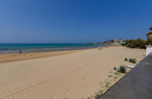 Le Sorelle Villa sul mare - Foto 9