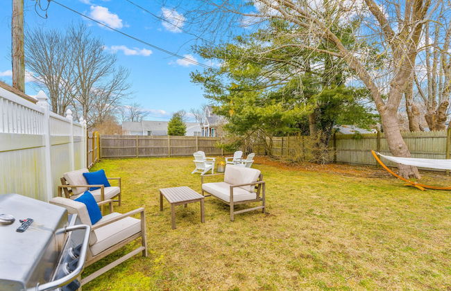 King St. Cottage - Photo 25