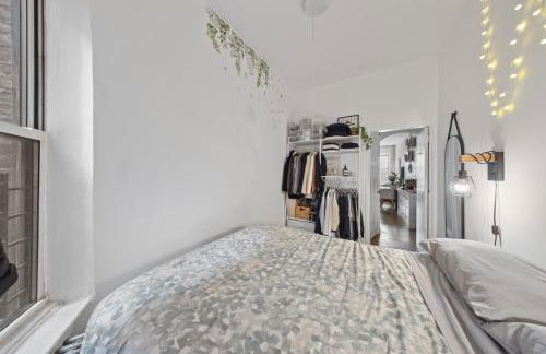 Downtown Manhattan Union Square 1BR - Steps from Subway & Dining - Foto 7