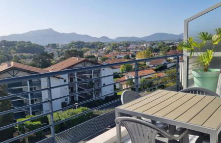 APPARTEMENT T3 vue RHUNE - Foto 9