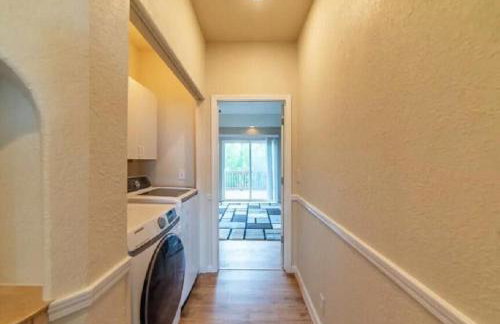 Spacious Ski Chalet W Indoor Hotub & Sep Suite! - Foto 18