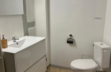 Maison chez Léa - grand gîte familial calme parking terrasse - Foto 10