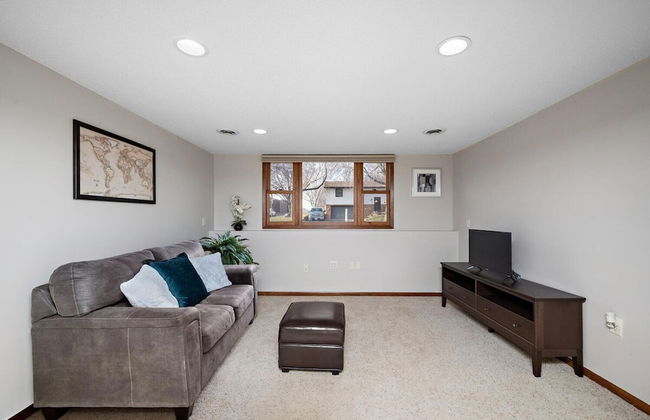 Elm Creek Retreat 4Bd in Maple Grove - Photo 26