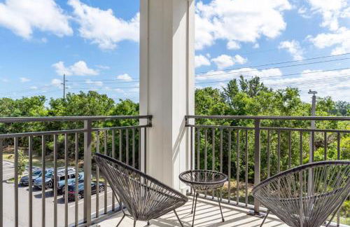 Sunny 2-Bed Oasis Pool and Gym in Apollo Beach - Foto 25