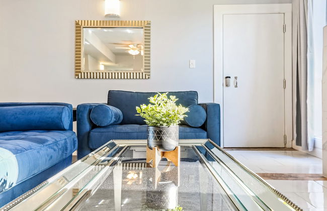 Fully Furnished Condos Near St Charles - Foto 71