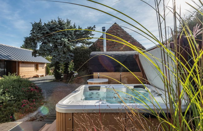 Komarov Pkk031 in Kladruby nad Labem - Foto 2