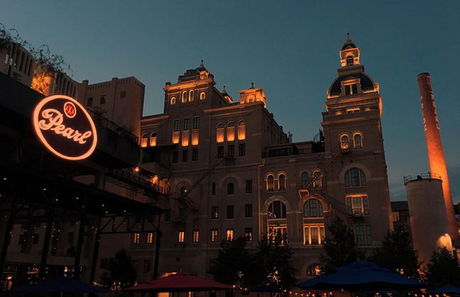 Experience Convenience w/ 4br/3ba Near Alamodome - Foto 29