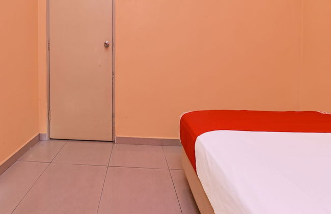 OYO Home 90532 Casa Azlinda Muslim - Foto 23
