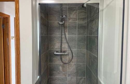 Pebble Paradise Beachfront Family Getaway - Foto 25