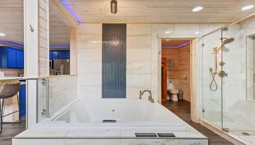 Top of the Line Treehouse Near Helen, Georgia - Foto 5, Other