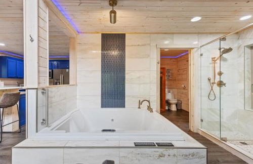 Top of the Line Treehouse Near Helen, Georgia - Foto 5