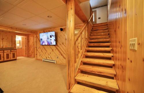 Big Arbor Pines Family friendly - Photo 10