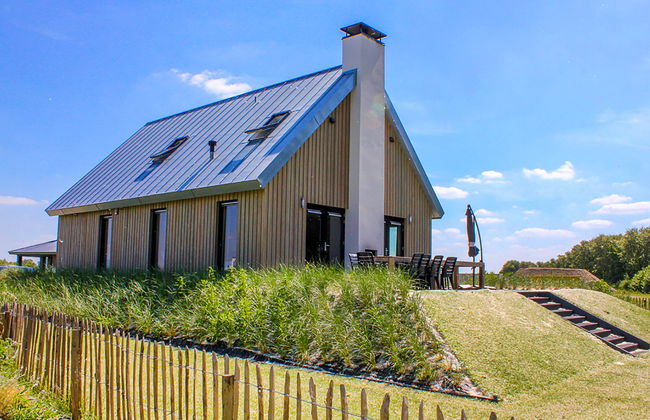 5 bedroom House in Tholen with sauna and hot tub - Photo 7