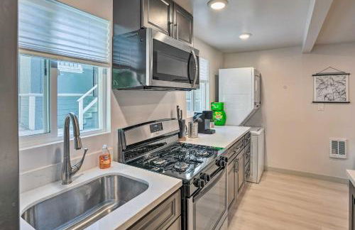 Ideally Located Oakland Home with Private Yard! - Foto 11