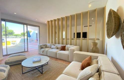 SUNSET VILLA - Luxury villa with superb pool and great views - Foto 1