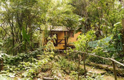 Chalés do Beto em Macacos - Foto 48