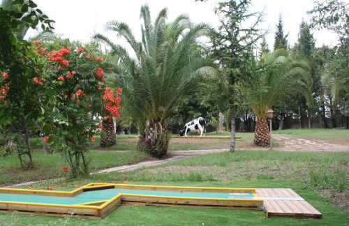 Charming Villa in Maida With Pool & Garden - Photo 37