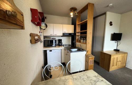 Résidence Serre D'aigle - Studio avec coin montagne · Au pied des pistes · Casier à skis privé MAE-0594 - Foto 6