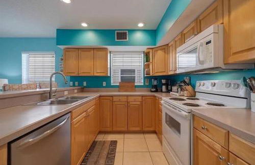 The Beach Oasis in Indian Shores, FL - Foto 18