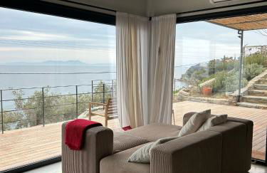 A House with A View - Foto 2