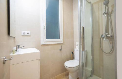 33PAR1094 - Magnific 2BR Flat in Poble Sec - Foto 13