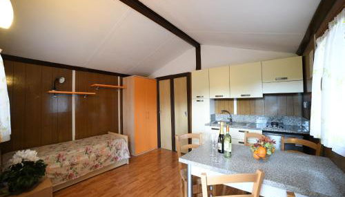 Mobilheim auf dem Hügel mit Pool - Foto 4