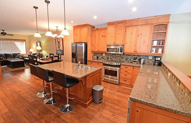 Towering Pines Chalet - Comfortable and Cozy Chalet with Spectacular Views - Foto 3