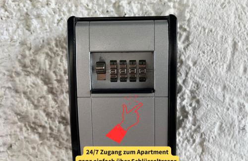 Holledau-Apartments - FeWo bis 5 Pers - getrennte Betten möglich - Vollausstattung - 24h Checkin - wöchentl Reinigung u Wäschewechsel - Waschmaschine u Trockner - WLAN - Minibar - XXL Parkplätze - Garten - ruhige Lage - Foto 28