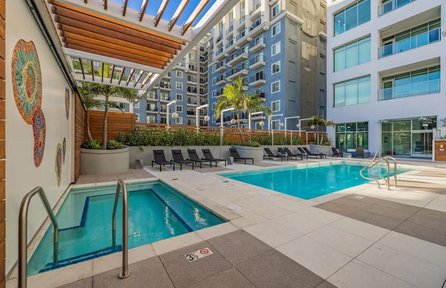 @marbella Lane - Chic 2BR Penthouse w/ Ocean Views - Foto 46