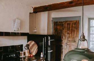 Unique historical home, middle of the village, bath & patio - Foto 27