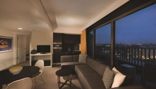 Adina Apartment Hotel Berlin Hackescher Markt - Foto 4