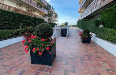 Le Loft Bleu Deauville - les Petites Planches - Photo 35