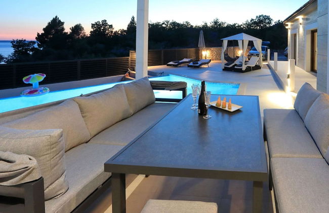 Villa in Starigrad With Heated Pool - Foto 23