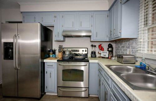 4Bedroom 3Bath Home Near Fort Jackson - Foto 3