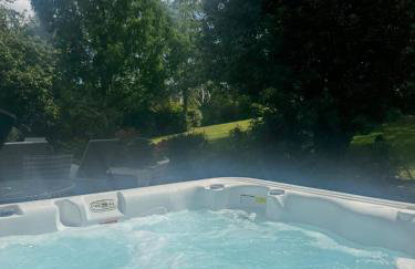 Luxury Home, spectacular grounds, pool & hot tub - Foto 35