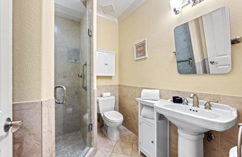 Tranquility - 4000 Sq ft of Luxury - Private Pool/Spa, Walk Everywhere, Pet Friendly - Foto 49