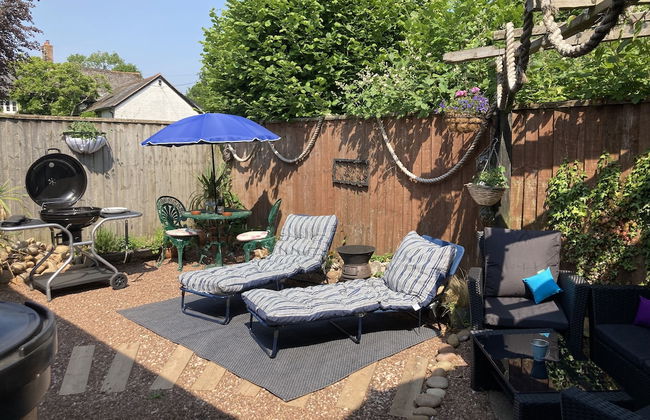 Charming Gnome Cottage, in Devon Near Sidmouth - Foto 8