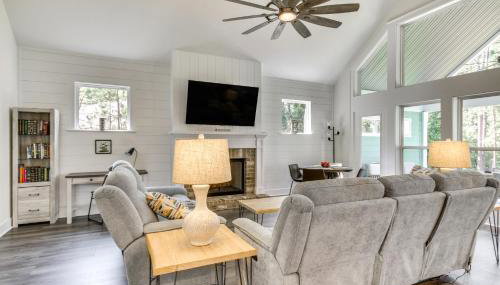 Lakefront McCormick Retreat with Patio and Views - Foto 5