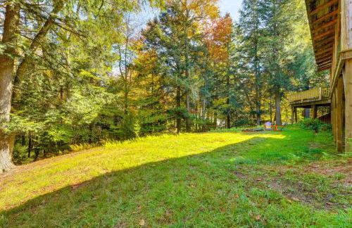 Private Deck and Fire Pit Adirondack Family Home - Foto 36