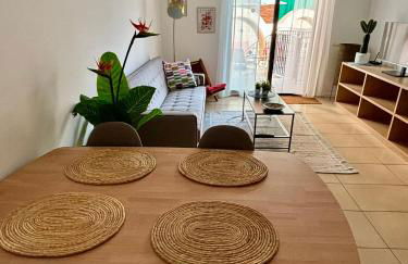 Casa Tita - Exclusivo Apartamento con Gran Terraza y Vistas a la Piscina en Lloret de Mar - Foto 12