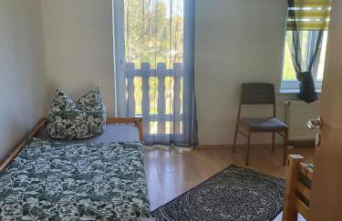 Wie Zuhause Gemütliche 2-Zimmerwohnung 65 m2 mit großer Küche 4 Betten DE, PL, EN - Foto 1