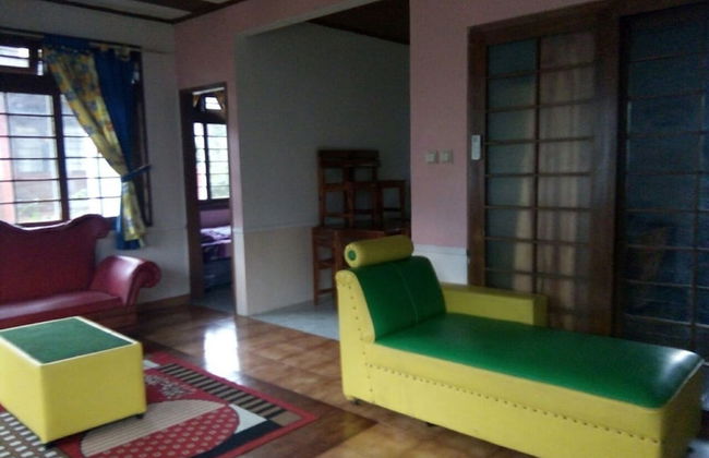 Villa Kota Bunga Seruni - Photo 26