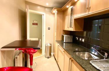 Advocates Apartment - Photo 17