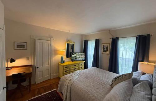 Lovely apartment with King bed, 2 twins & 2 sofas - Foto 15