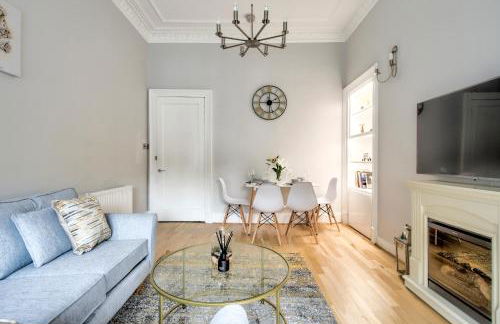 Two Bed Stylish Apartment in Heart of West End - Foto 11