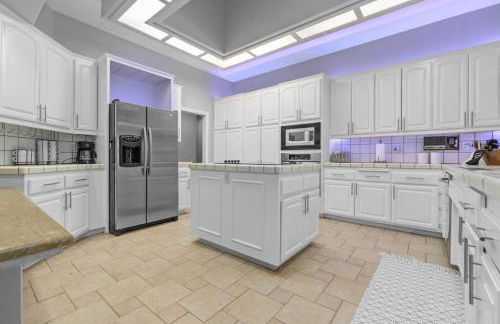 Massive 7BR Stunning MTN View Zen Retreat Pool and Spa - Foto 36