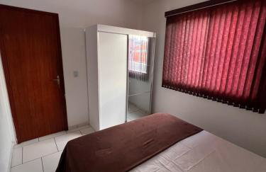 Casa a 2 min praia - Ar condicionado e conforto - Foto 3