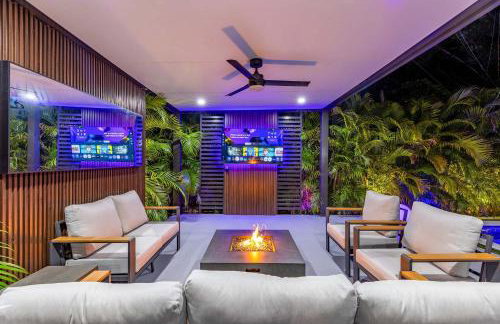 Luxury Villa Solara w Heated Pool Hot Tub BBQ - Foto 2