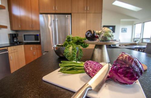 Ocean View of Rocky Shore! Yachats! Shorely Blessed - Photo 31
