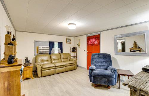 No Pet Fee! Peaceful Escape at Towner Properties - Foto 4